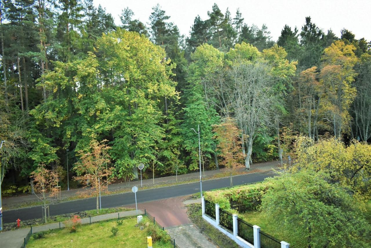 Basesopot Apartment Luaran gambar