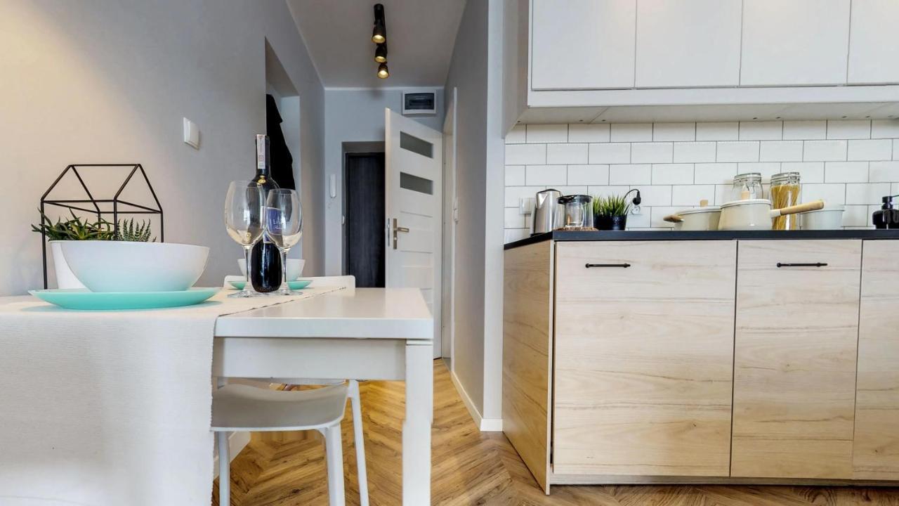 Basesopot Apartment Luaran gambar