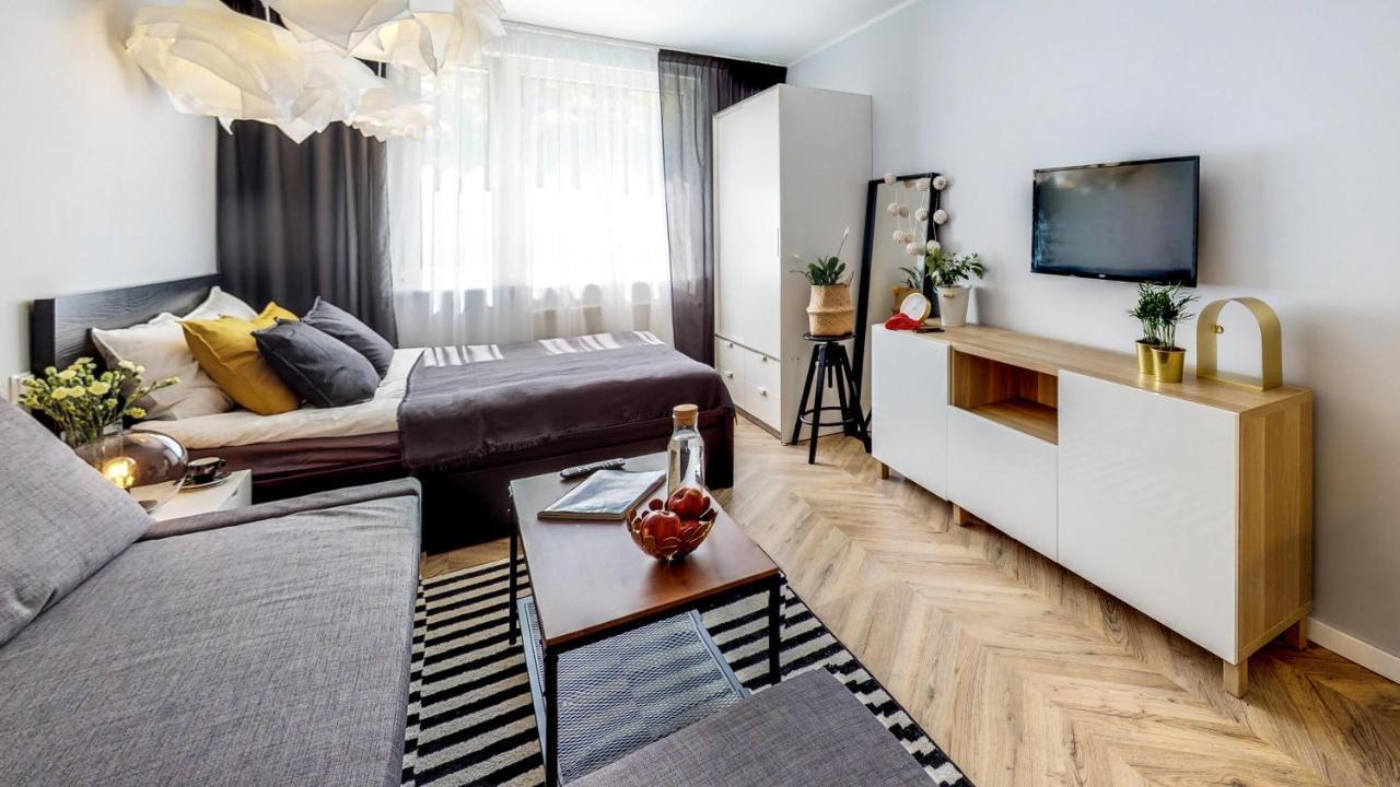 Basesopot Apartment Luaran gambar