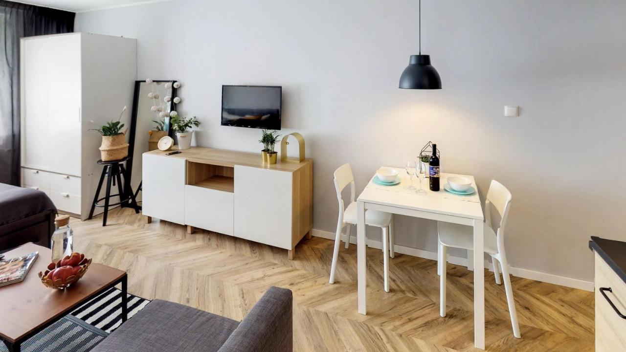 Basesopot Apartment Luaran gambar